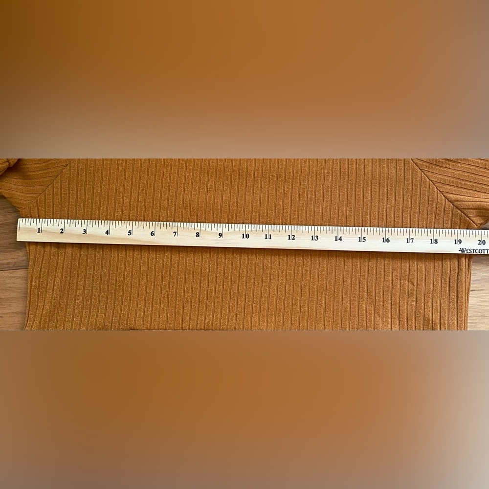 Boutique Sweater Dress NWOT - Picture 3 of 7